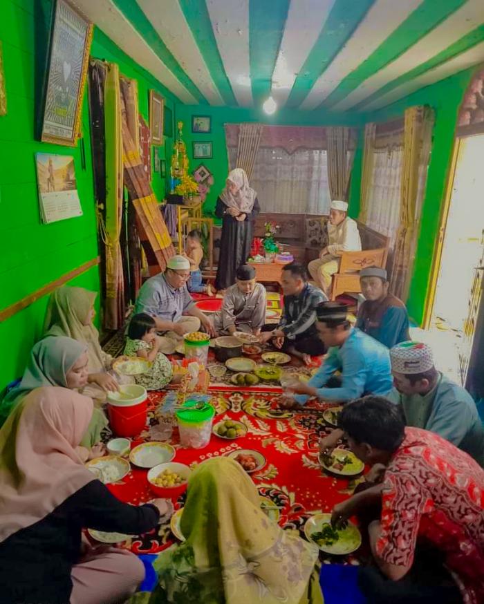 HALAL BIHALAL IDUL FITRI MTSN 2 TEBO