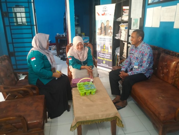 MTsN 2 Tebo Antar MoU Kerja Sama ke KUA, Kantor Camat, dan Puskesmas Tebo Ulu