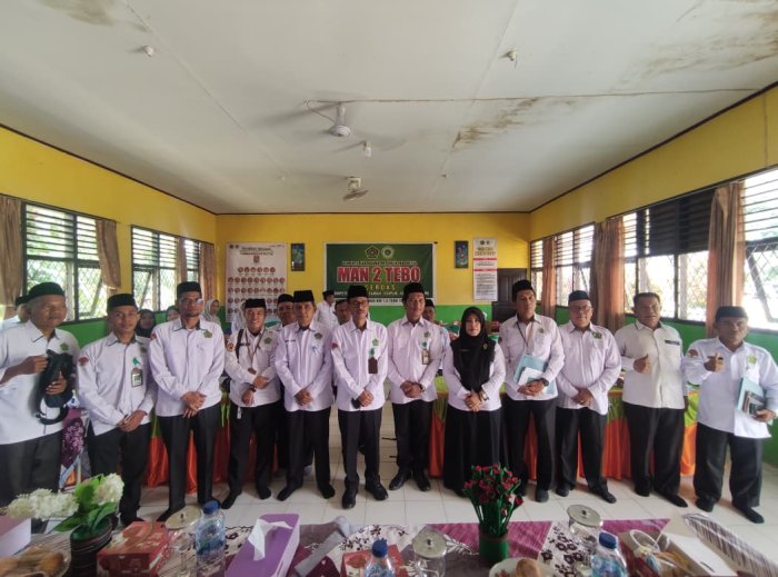 Kepala MTs  Negeri 2 Tebo Hadiri Rapat Bimtek Zona Integritas Madrasah Negeri
