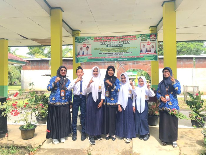 Debat OSIM 2025: Calon Pemimpin Muda MTsN 2 Tebo Unjuk Visi dan Gagasan Cemerlang