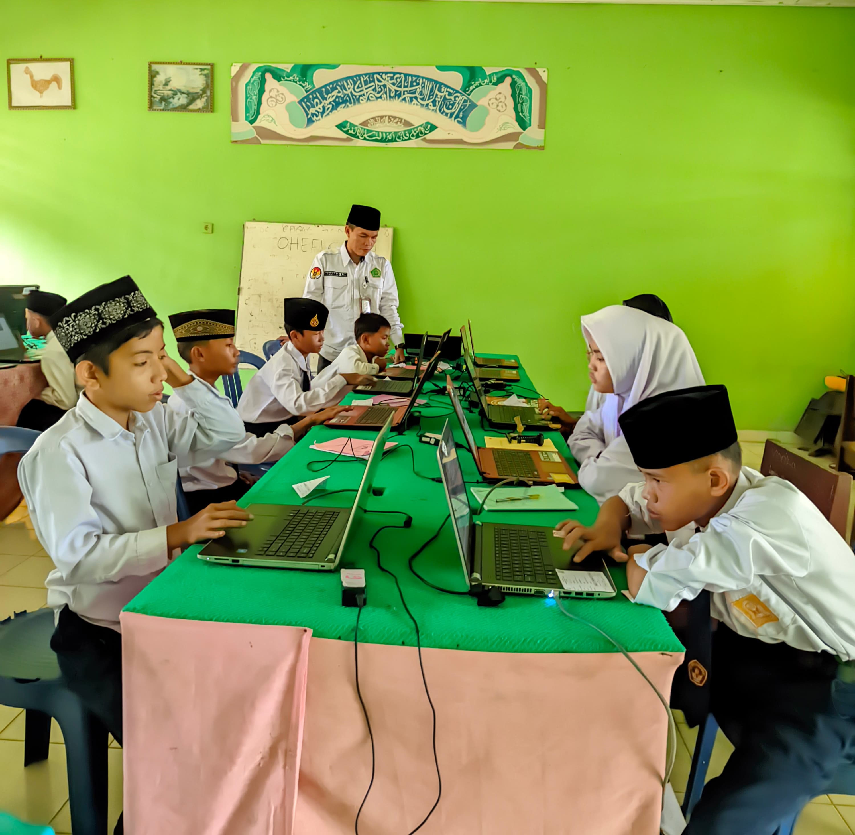 MTs Negeri 2 TEBO LAKSANAKAN ANBK TAHUN 2024