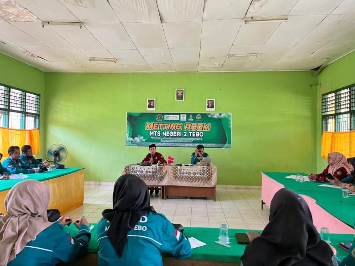 Rapat Evaluasi dan Koordinasi MTs Negeri 2 Tebo, Persiapan PMB dan Pelepasan Kelas IX