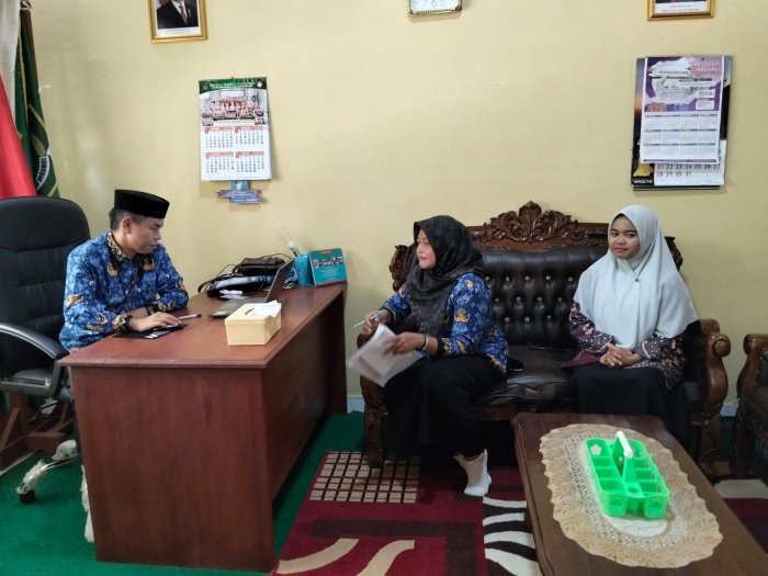 Waka Kesiswaan dan Guru BK MTs  Negeri 2 Tebo Lakukan Konsultasi Bersama Kepala Madrasah Tentang Pembinaan Siswa
