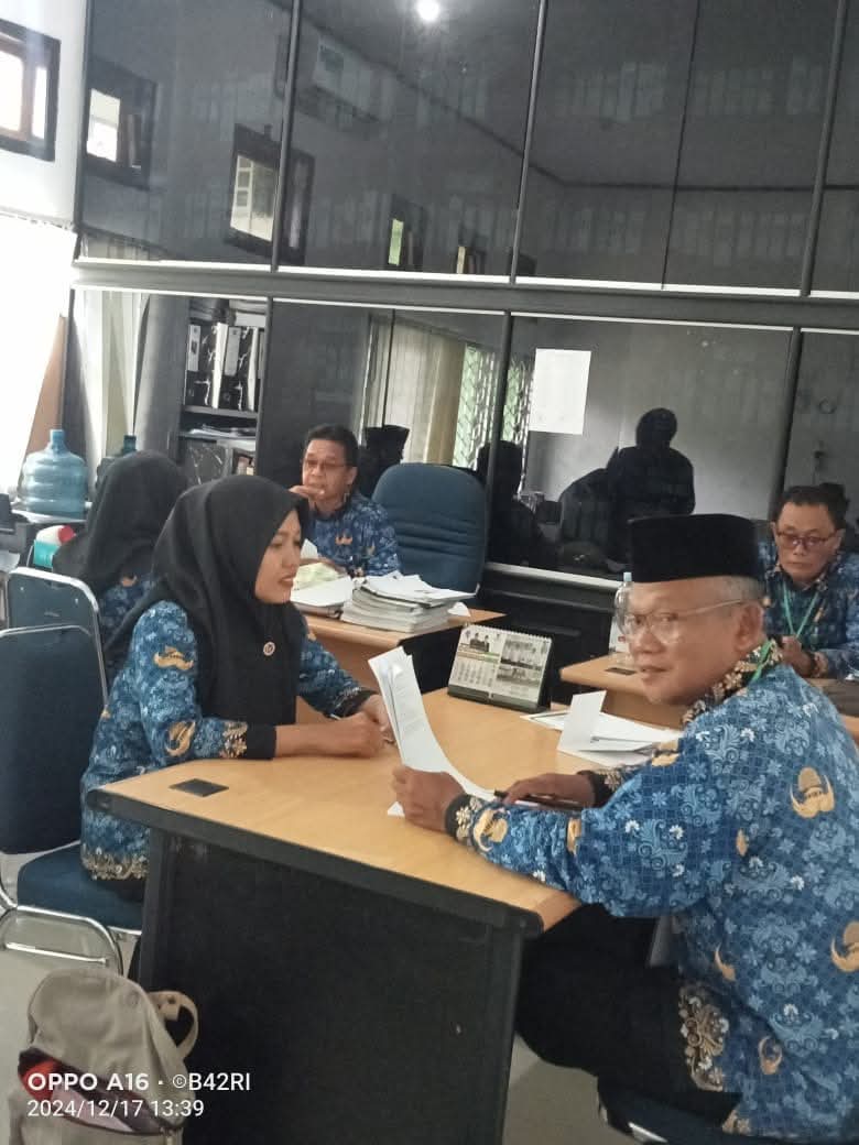GURU MTSN 2 TEBO BERPARTISIPASI AKTIF DALAM LOMBA GURU BERPRESTASI, RAYAKAN HAB KEMENAG RI KE-79