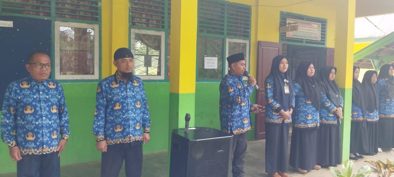 MERIAH DAN BERMAKNA, PENUTUPAN MATSAMA MTSN 2 TEBO DIWARNAI MAKAN BERSAMA