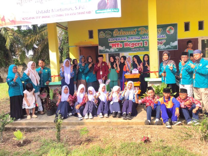 Peresmian Koperasi Artha Manunggal MTs  Negeri 2 Tebo Berlangsung Khidmat dan Penuh Antusias