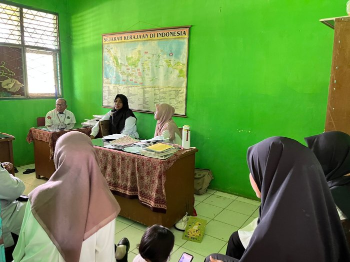 MTsN 2 Tebo Laksanakan Koordinasi Pembimbing OMI